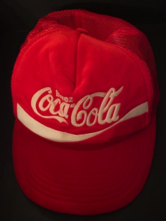 8667-2 € 4,00 coca cola petje rood wit.jpeg